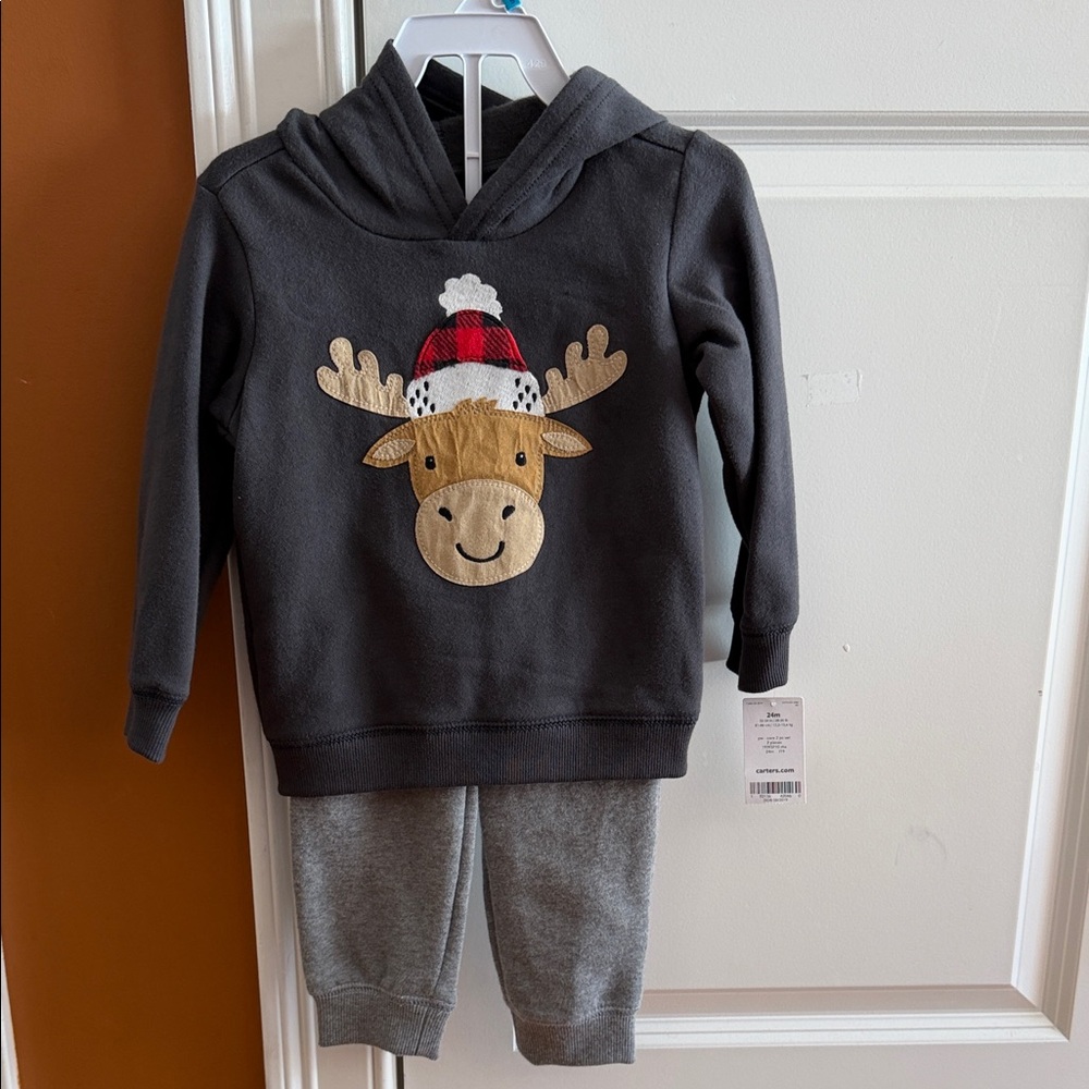 Carter's Gray Hoodie and Pants Set with Moose Design